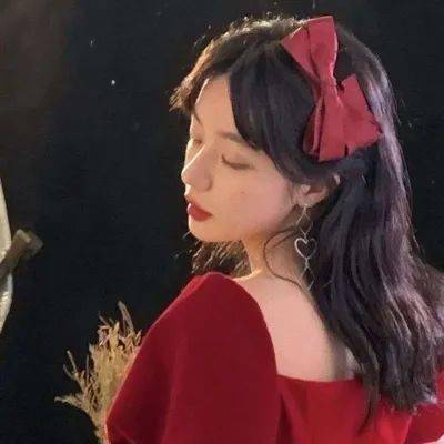 持续飞涨的黄金和逐渐脱钩的美元，未来走势如何？